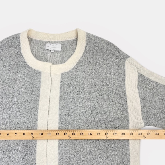Kendall & Kylie Gray & Ivory Color Block Cardigan - Picture 4 of 6